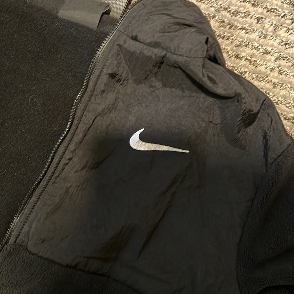Nike jacket - Picture 6 of 8